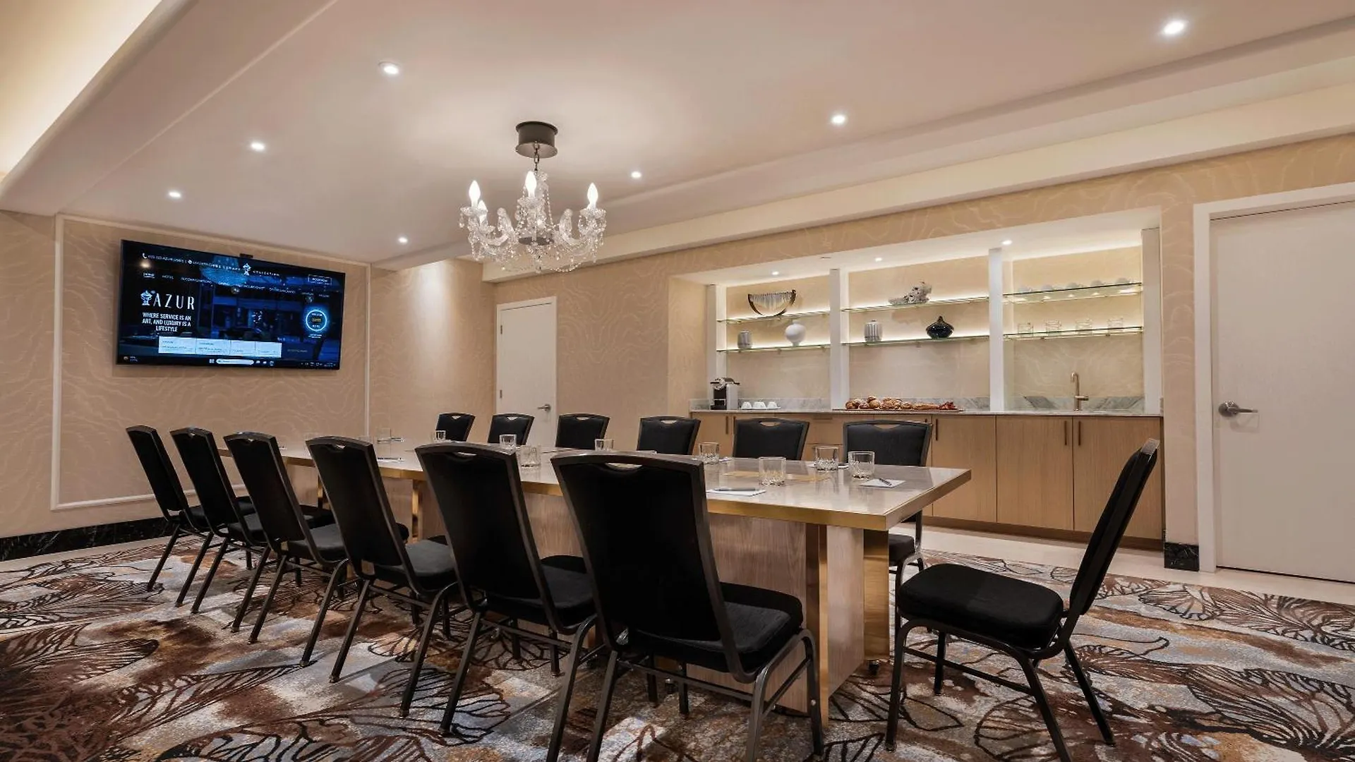 Azur Legacy Collection Hotel Vancouver