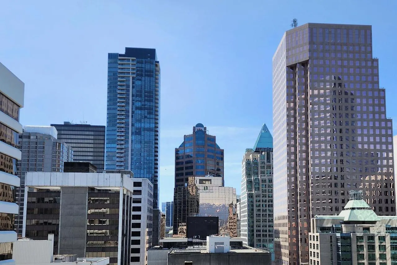 Azur Legacy Collection Hotel Vancouver
